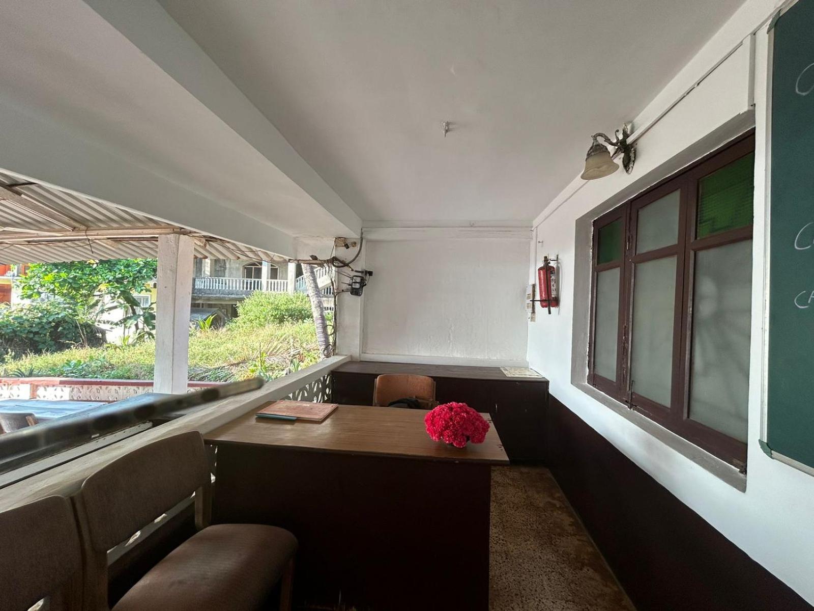 Ocean View Goan Beach House Калангут Экстерьер фото